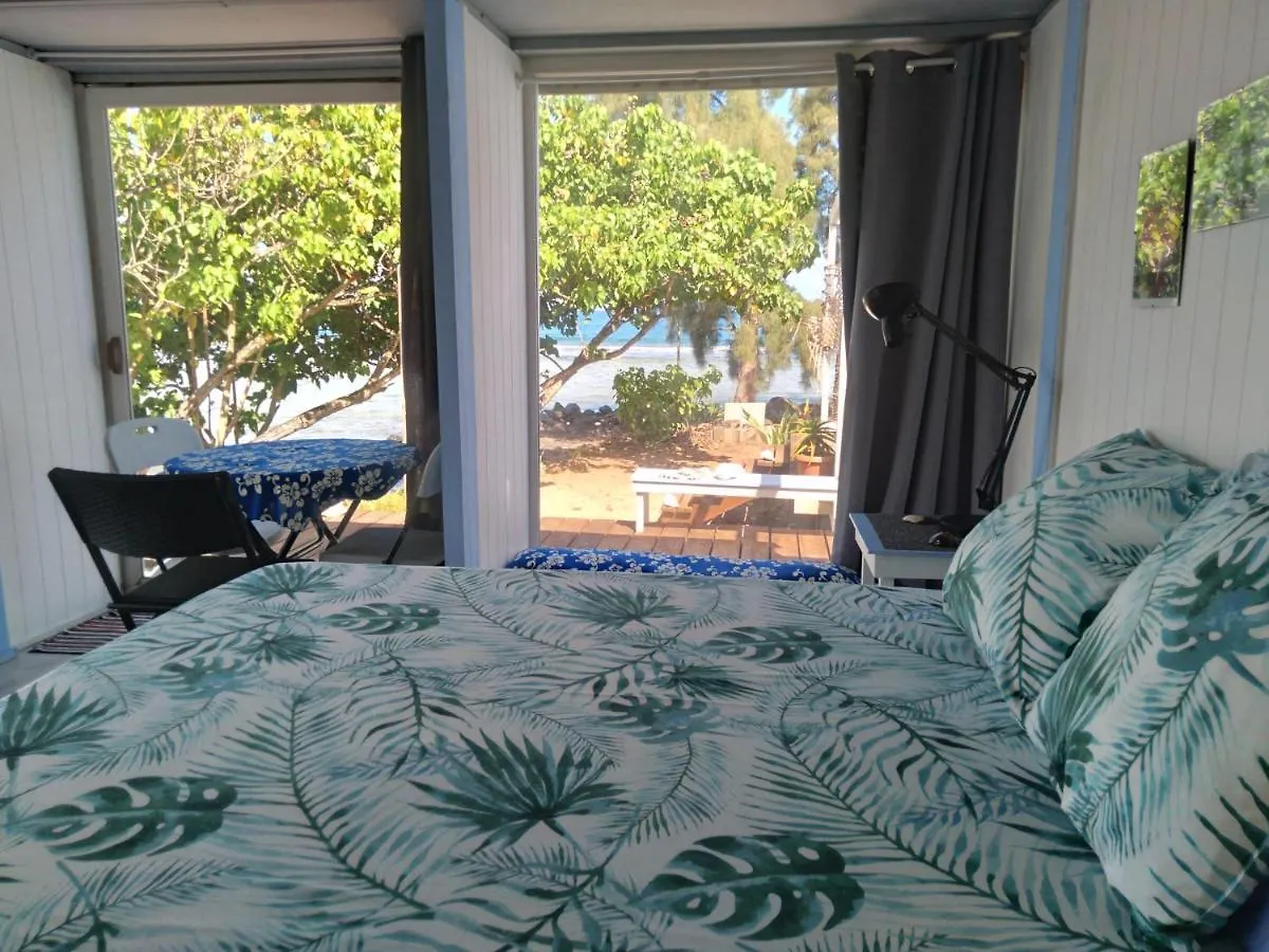 Bungalow Les Pieds Ds L Eau, La Maison Bleue Moorea 0*,