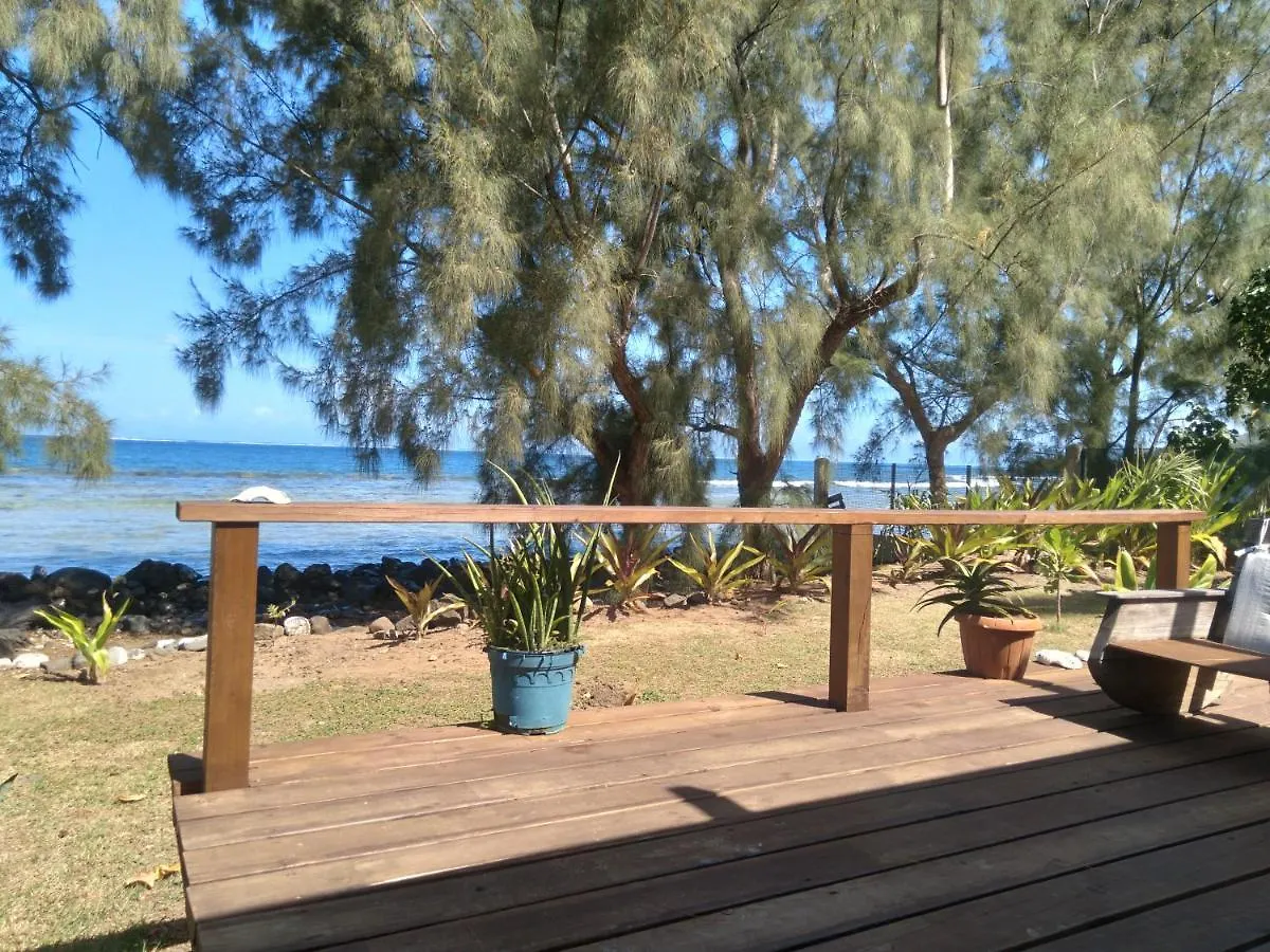 Alloggio in famiglia Bungalow Les Pieds Ds L Eau, La Maison Bleue Moorea