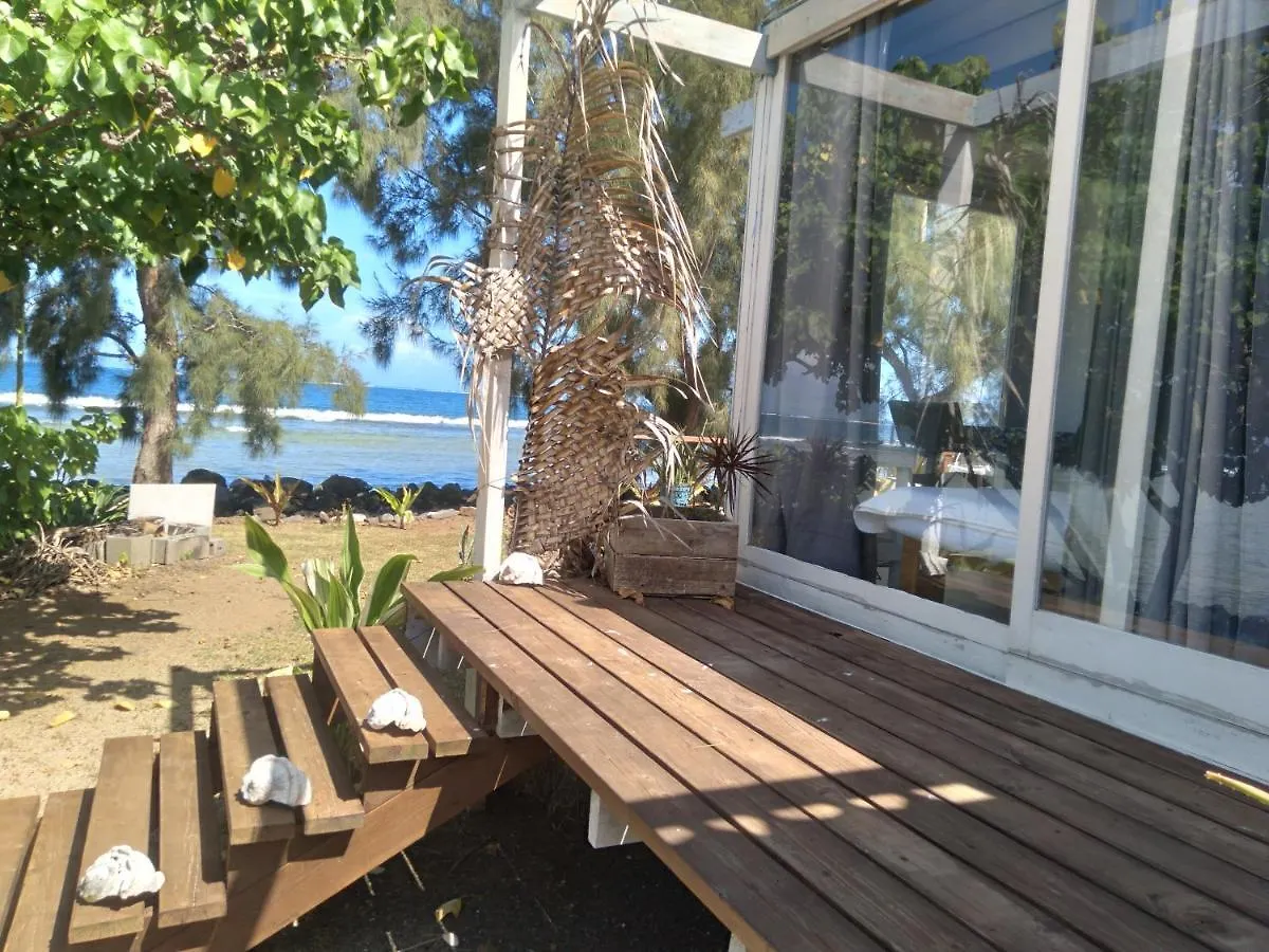 Bungalow Les Pieds Ds L Eau, La Maison Bleue Moorea Franska Polynesien