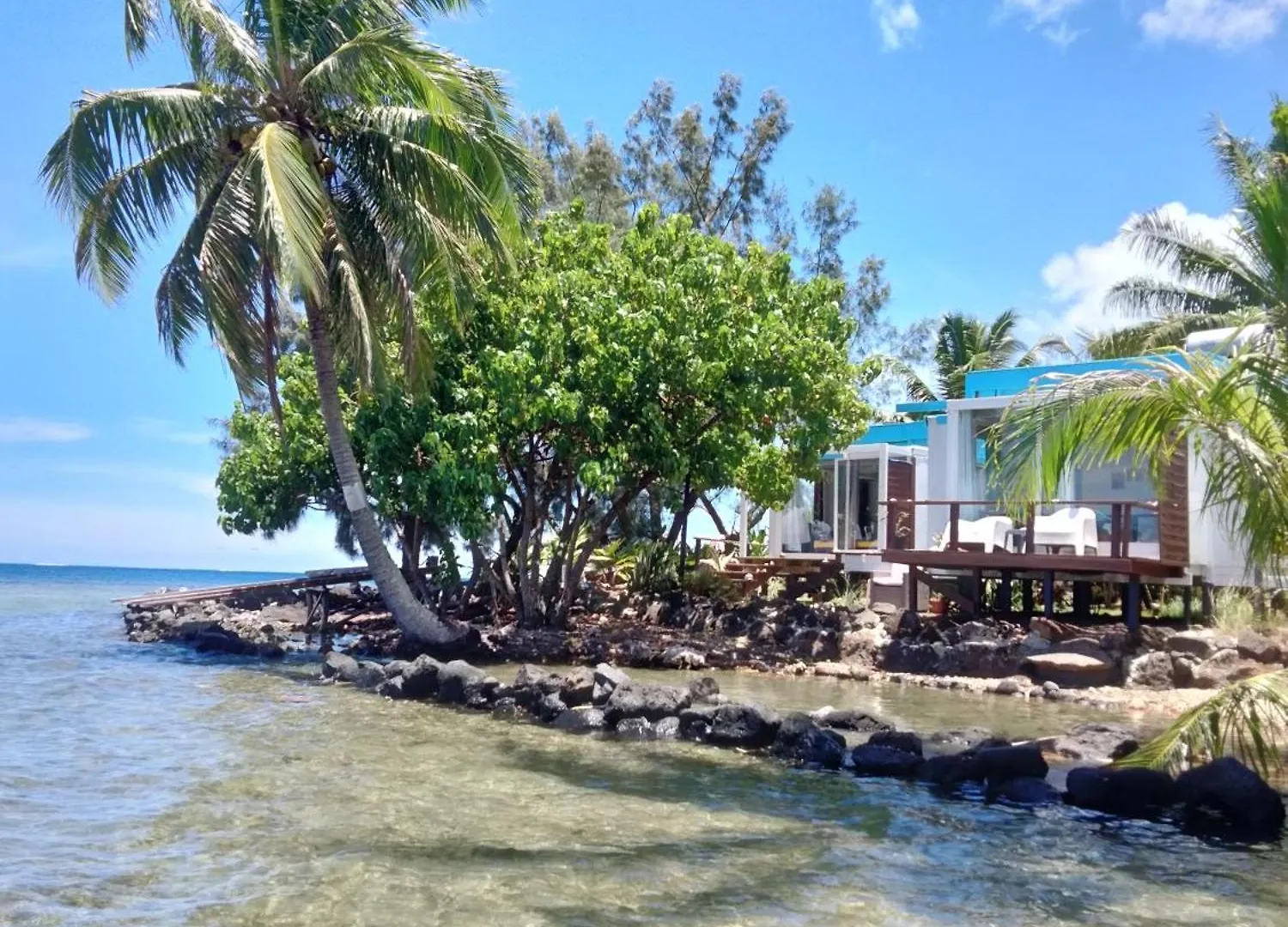Alloggio in famiglia Bungalow Les Pieds Ds L Eau, La Maison Bleue Moorea